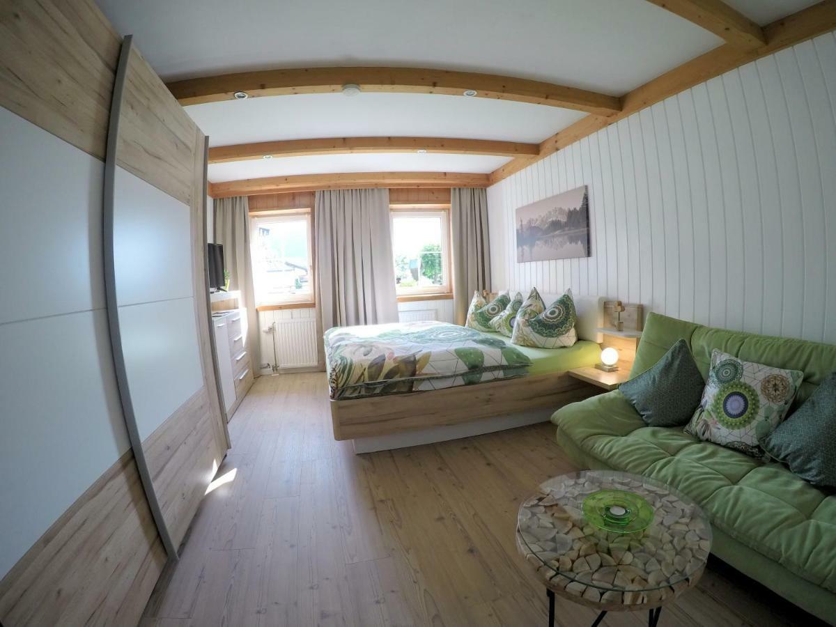 Melanie'S Appartement Βέστεντορφ Εξωτερικό φωτογραφία