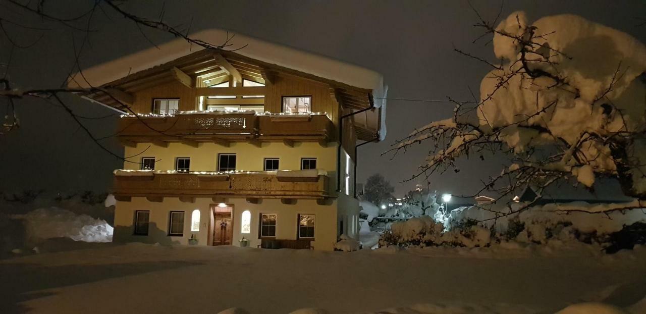 Melanie'S Appartement Βέστεντορφ Εξωτερικό φωτογραφία